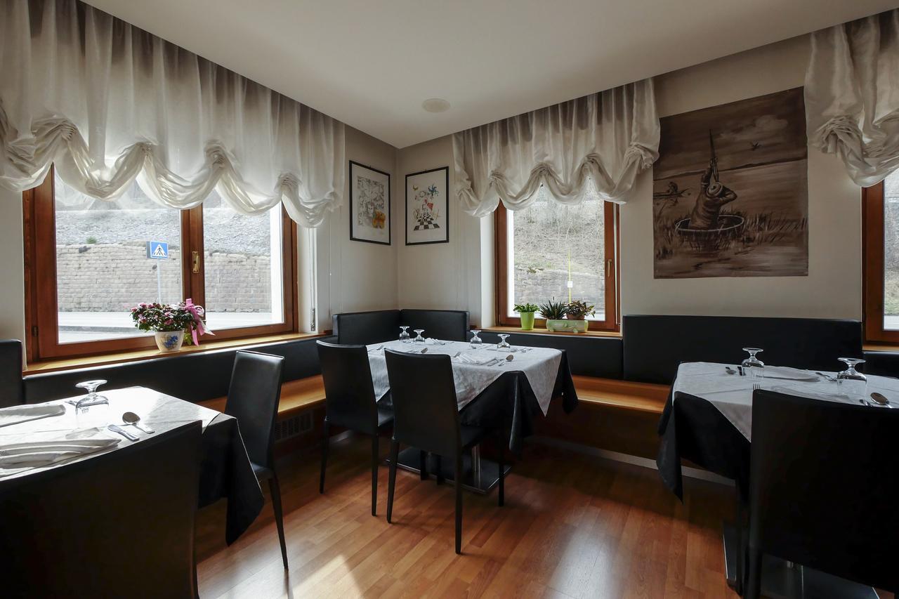 Albergo De March Farra d'Alpago Extérieur photo